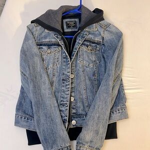 XS Abercrombie & Fitch women’s denim sweater jacket